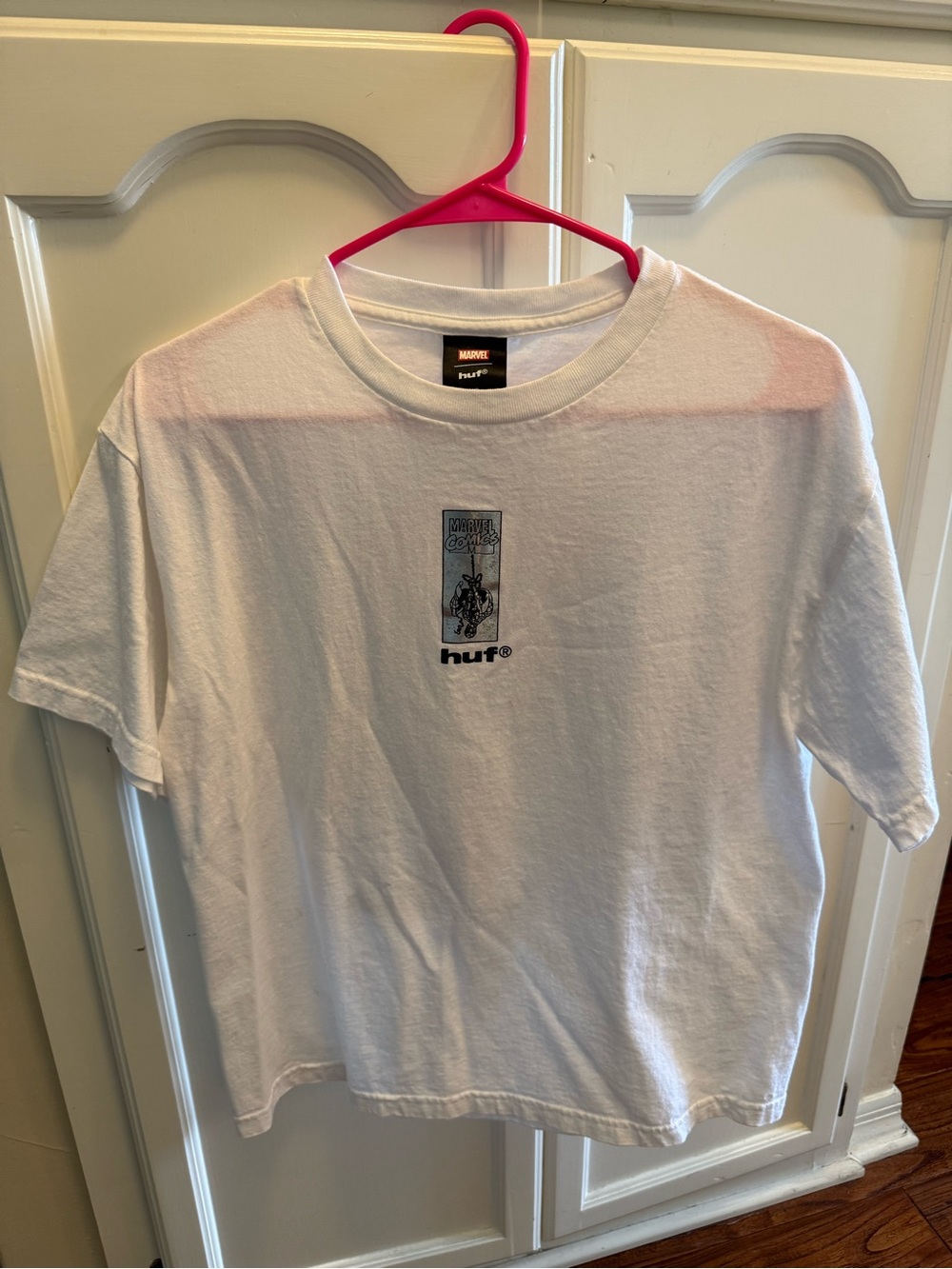 XL - HUF White Short-Sleeve Graphic Tee with Small Black Chest Print